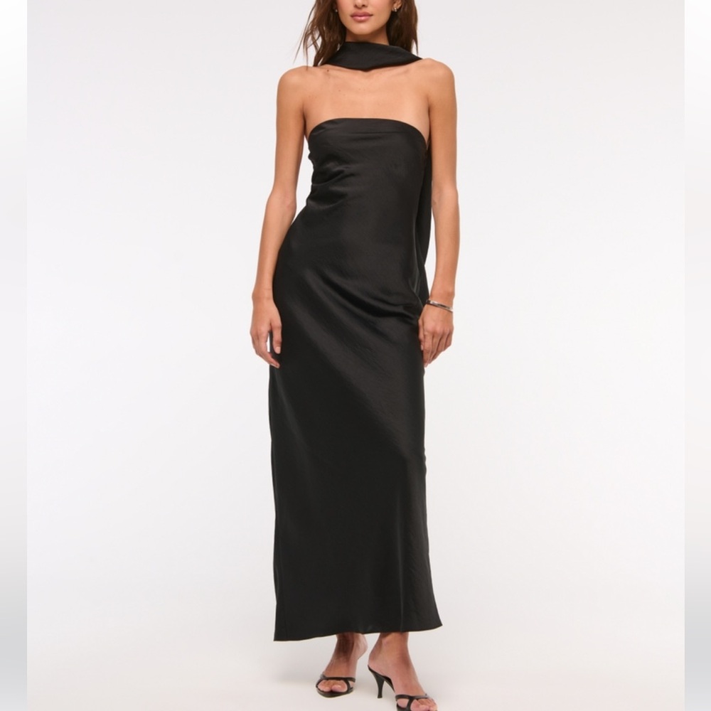 The A&F Julia Strapless Scarf Maxi Dress